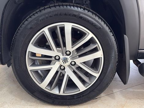 Fiat Strada Volcano 1.3 Flex 8V CD