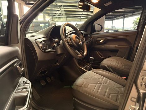 Fiat Strada Volcano 1.3 Flex 8V CD
