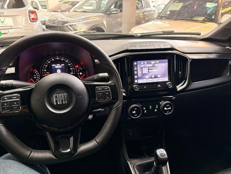 Fiat Strada Volcano 1.3 Flex 8V CD