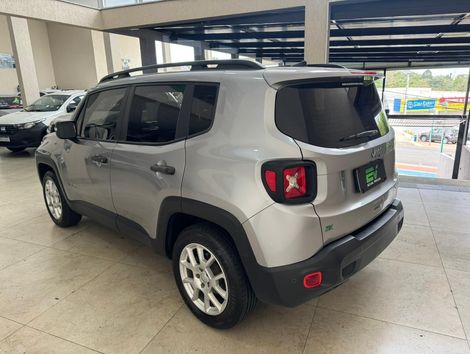 Jeep Renegade Sport 1.8 4x2 Flex 16V Aut.