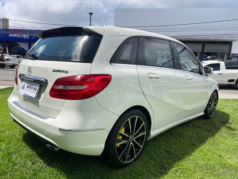 Mercedes B200