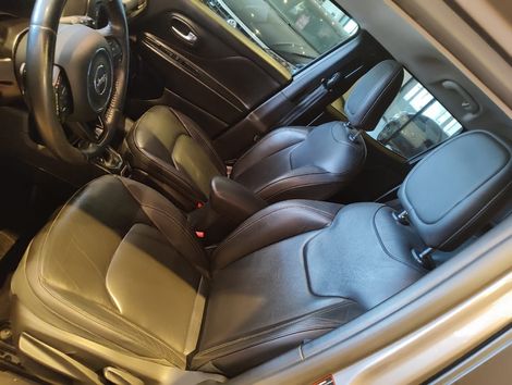 Jeep Renegade Limited 1.8 4x2 Flex 16V Aut.