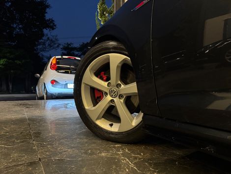 VolksWagen Golf GTi 2.0 TSI 220cv Aut.