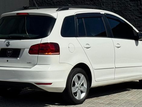 VolksWagen SPACEFOX 1.6 Trendline Total Flex 8v 5p