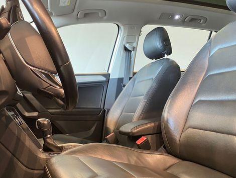VolksWagen TIGUAN Allspac 250 TSI 1.4 Flex
