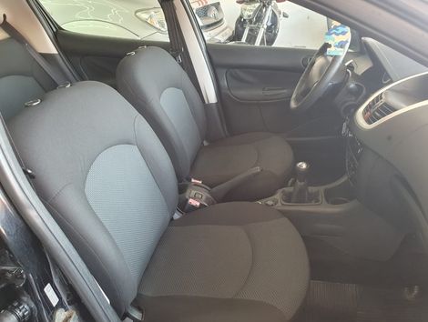 Peugeot 207 Active 1.4 Flex 8V 5p