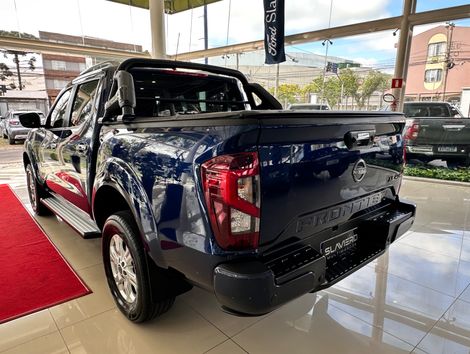 Nissan Frontier XE CD 4x4 2.3 Bi-TB Diesel Aut.