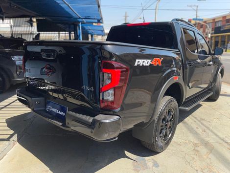 Nissan Frontier PRO4X CD 4x4 2.3 Bi-TB Die. Aut