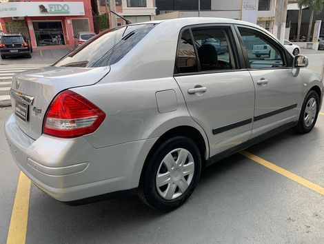 Nissan TIIDA Sedan 1.8 16V Flex Fuel 4p