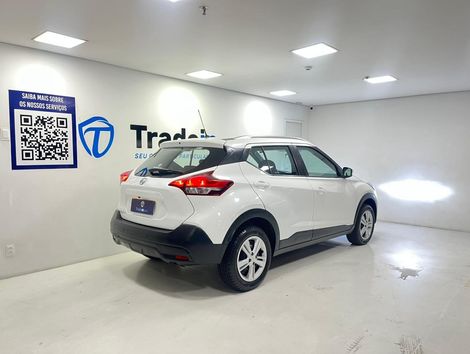 Nissan KICKS S 1.6 16V Flex 5p Aut.