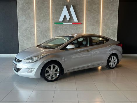 Hyundai Elantra GLS 1.8 16V Aut.