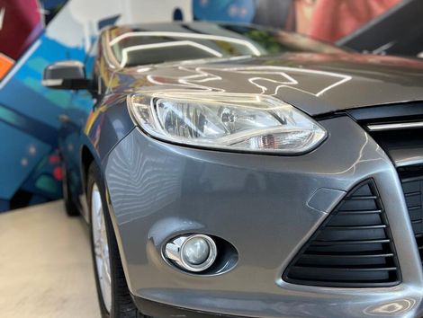 Ford Focus Sedan 2.0 16V/2.0 16V Flex 4p Aut.