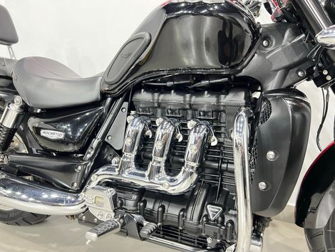 TRIUMPH ROCKET III ROADSTER 2300cc