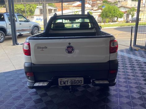 Fiat Strada Working HARD 1.4 Fire Flex 8V CS