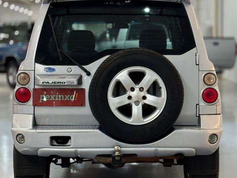 Mitsubishi Pajero TR4 2.0/ 2.0 Flex 16V 4x4 Mec.