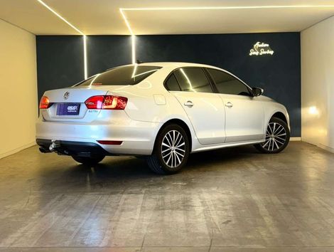VolksWagen JETTA Highline 2.0 TSI 16V 4p Tiptronic