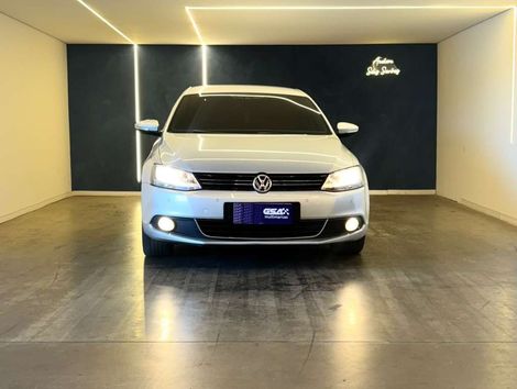 VolksWagen JETTA Highline 2.0 TSI 16V 4p Tiptronic