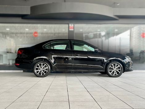 VolksWagen JETTA Comfortline 2.0 T.Flex 8V 4p Tipt.