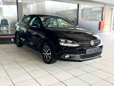 VolksWagen JETTA Comfortline 2.0 T.Flex 8V 4p Tipt.