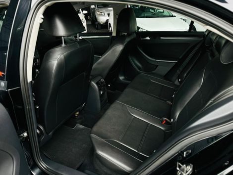 VolksWagen JETTA Comfortline 2.0 T.Flex 8V 4p Tipt.