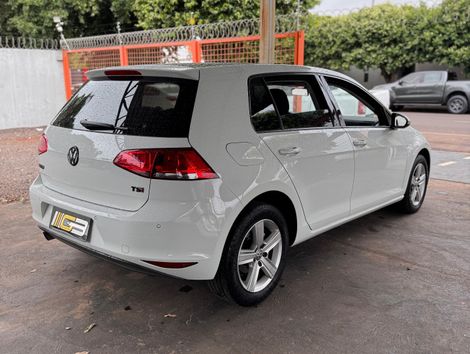 VolksWagen Golf Comfortline 1.0 TSI Total Flex Mec.