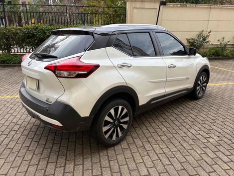 Nissan KICKS SL 1.6 16V FlexStar 5p Aut.