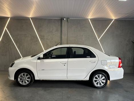 Toyota ETIOS X Plus 1.5 Flex 16V 5p Aut.