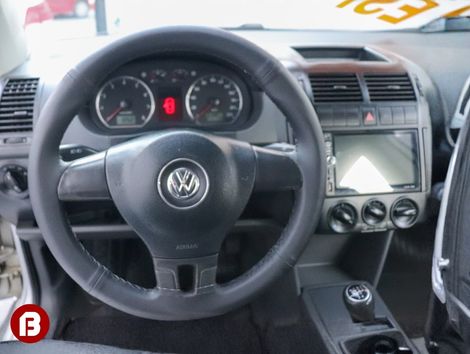 VolksWagen Polo 1.6 E-Flex 8V 5p