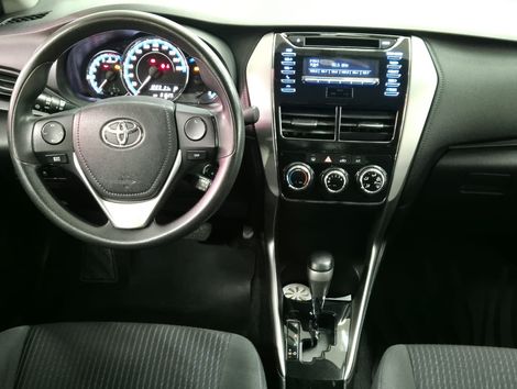 Toyota YARIS XL Sedan 1.5 Flex 16V 4p Aut.