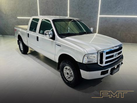 Ford F-250 XLT 3.9 4x4 CD TB Diesel