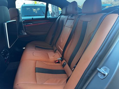 BMW M5 M XDRIVE 4.4 Bi-TB V8