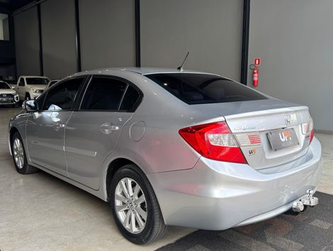 Honda Civic Sedan LXR 2.0 Flexone 16V Aut. 4p
