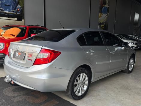 Honda Civic Sedan LXR 2.0 Flexone 16V Aut. 4p