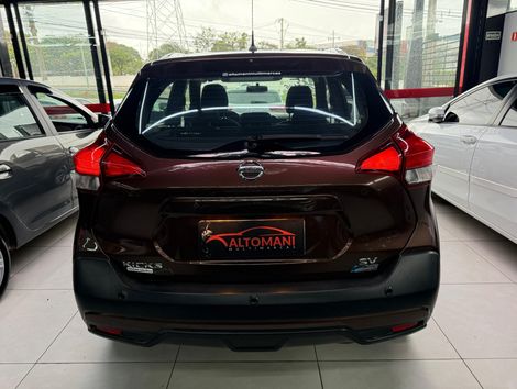 Nissan KICKS SV 1.6 16V FlexStar 5p Aut.