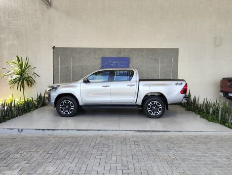 Toyota Hilux CD SRX Limited 4x4 2.8 TDI Die.Aut