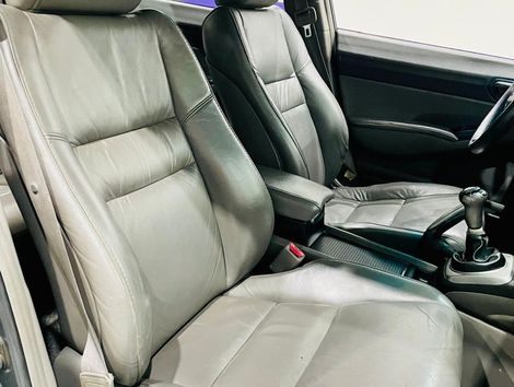 Honda Civic Sedan LXS 1.8/1.8 Flex 16V Mec. 4p