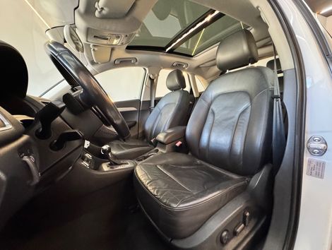 Audi Q3 2.0 TFSI Quat. 211/220cv S-tronic 5p