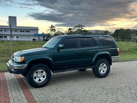 Toyota Hilux SW4 4x4 3.0 8V TB Diesel