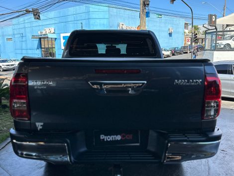 Toyota Hilux CD SR 4x4 2.8 TDI Diesel Aut.