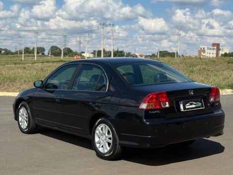 Honda Civic Sedan LX 1.7 16V 115cv Mec. 4p