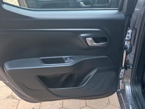 Fiat Strada Volcano 1.3 Flex 8V CD