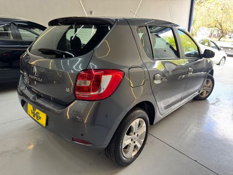 Renault SANDERO Expression Hi-Power 1.6 8V 5p