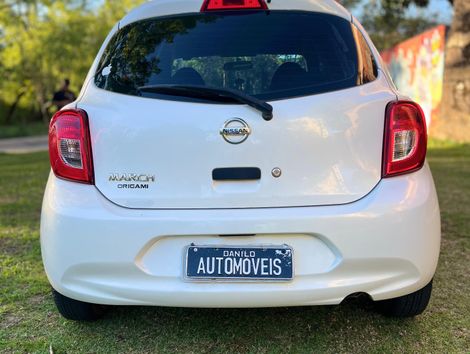 Nissan MARCH 1.0 12V Flex 5p