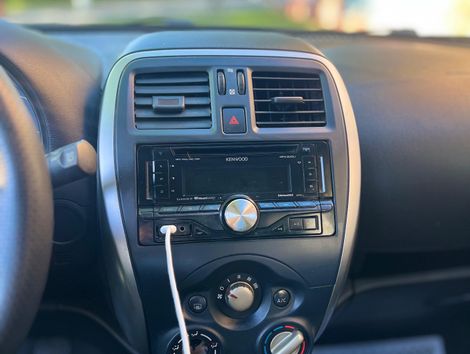 Nissan MARCH 1.0 12V Flex 5p