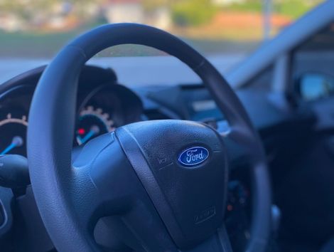 Ford Fiesta 1.5 16V Flex Mec. 5p