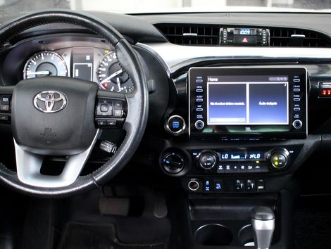 Toyota Hilux CD SRX 4x4 2.8 TDI 16V Diesel Aut.