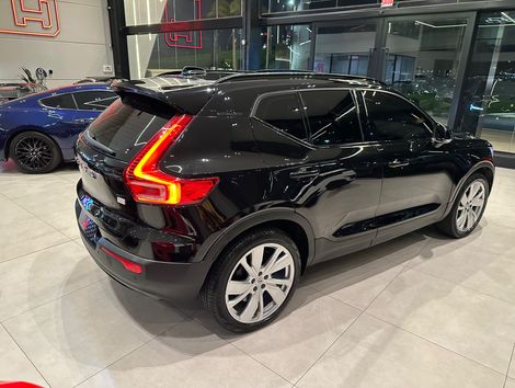 Volvo XC 40 Pure (Elétrico)