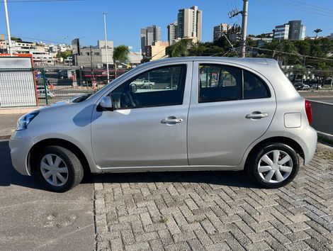 Nissan MARCH S 1.0 12V Flex 5p