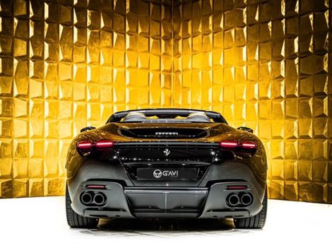 Ferrari Roma Spider 3.9 V8 620cv