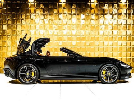 Ferrari Roma Spider 3.9 V8 620cv